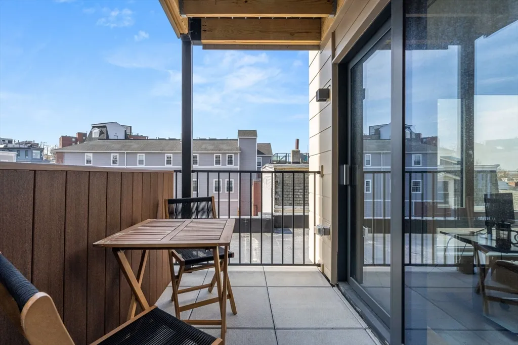 457 West Broadway, South Boston