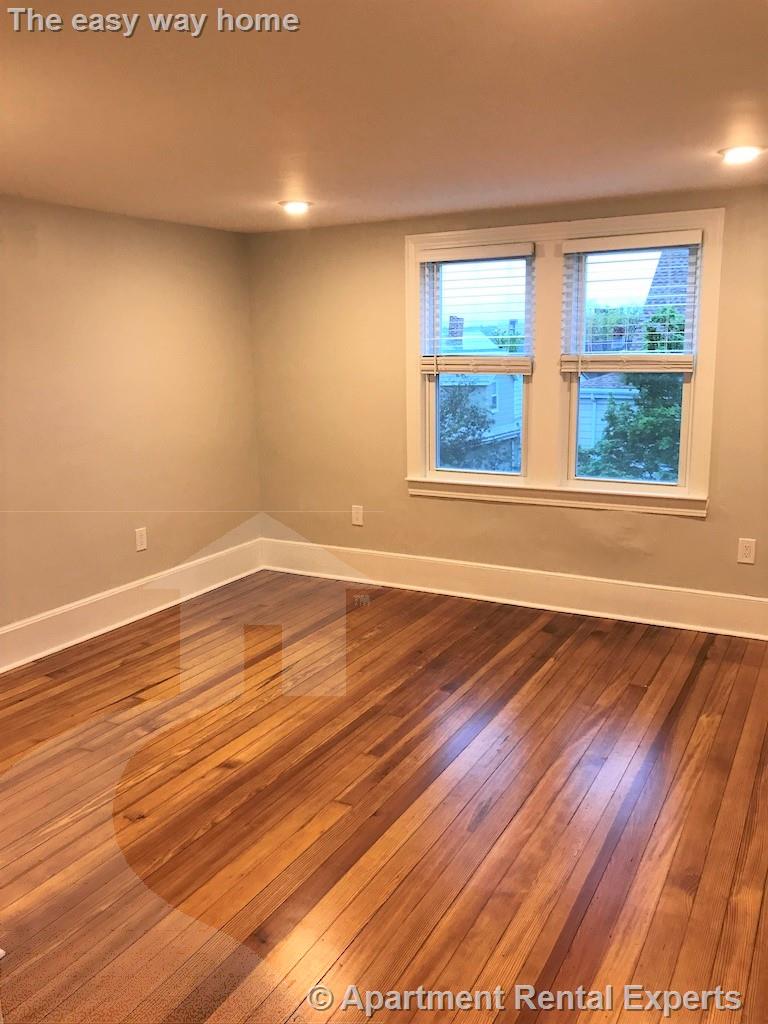 28 Fairmount Ave, Teele Square