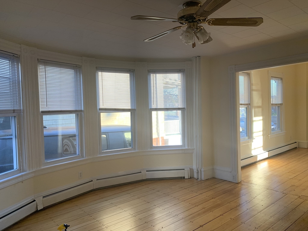 547 Broadway, Ball Square