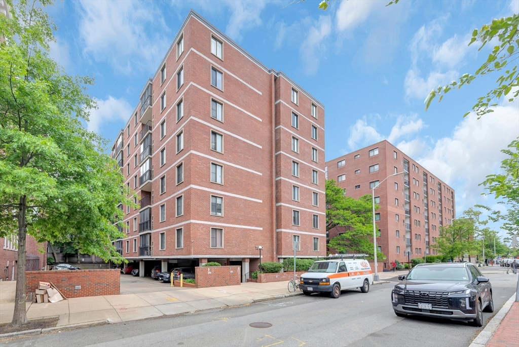 1580 Massachusettsave, Harvard Square