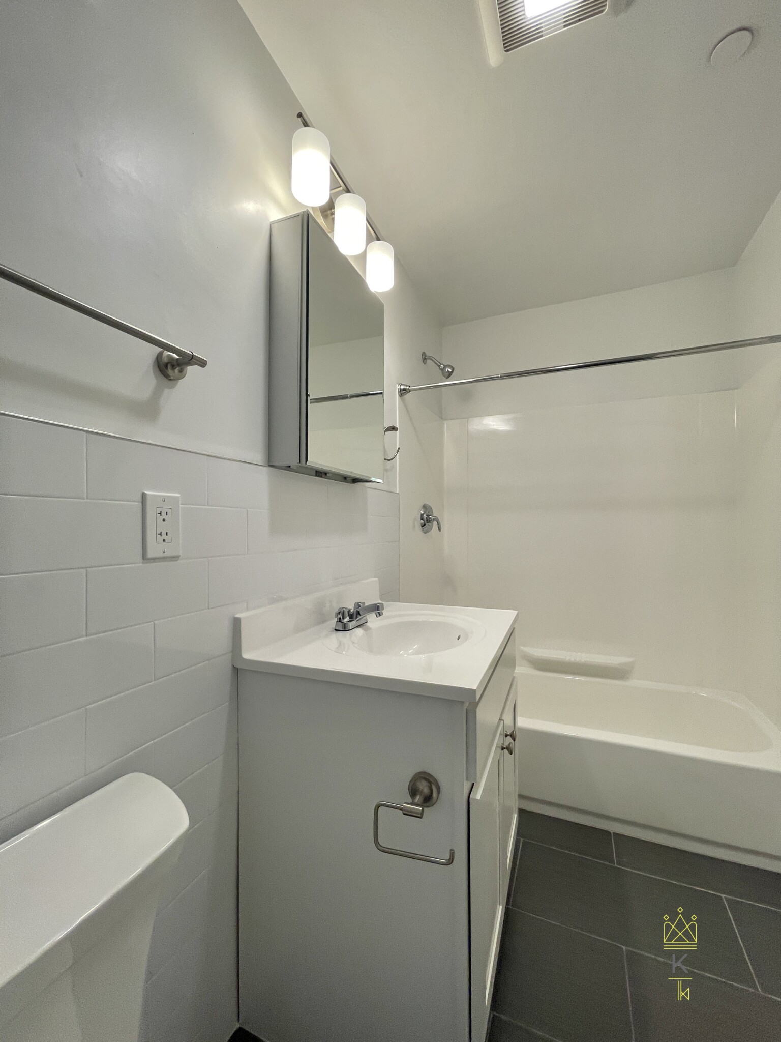 123 Sutherland Rd, Brighton