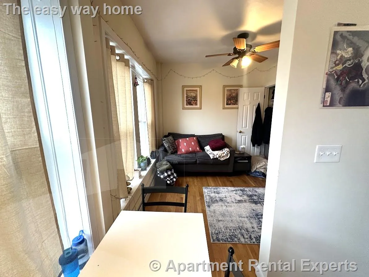 1056 Cambridge St, East Cambridge