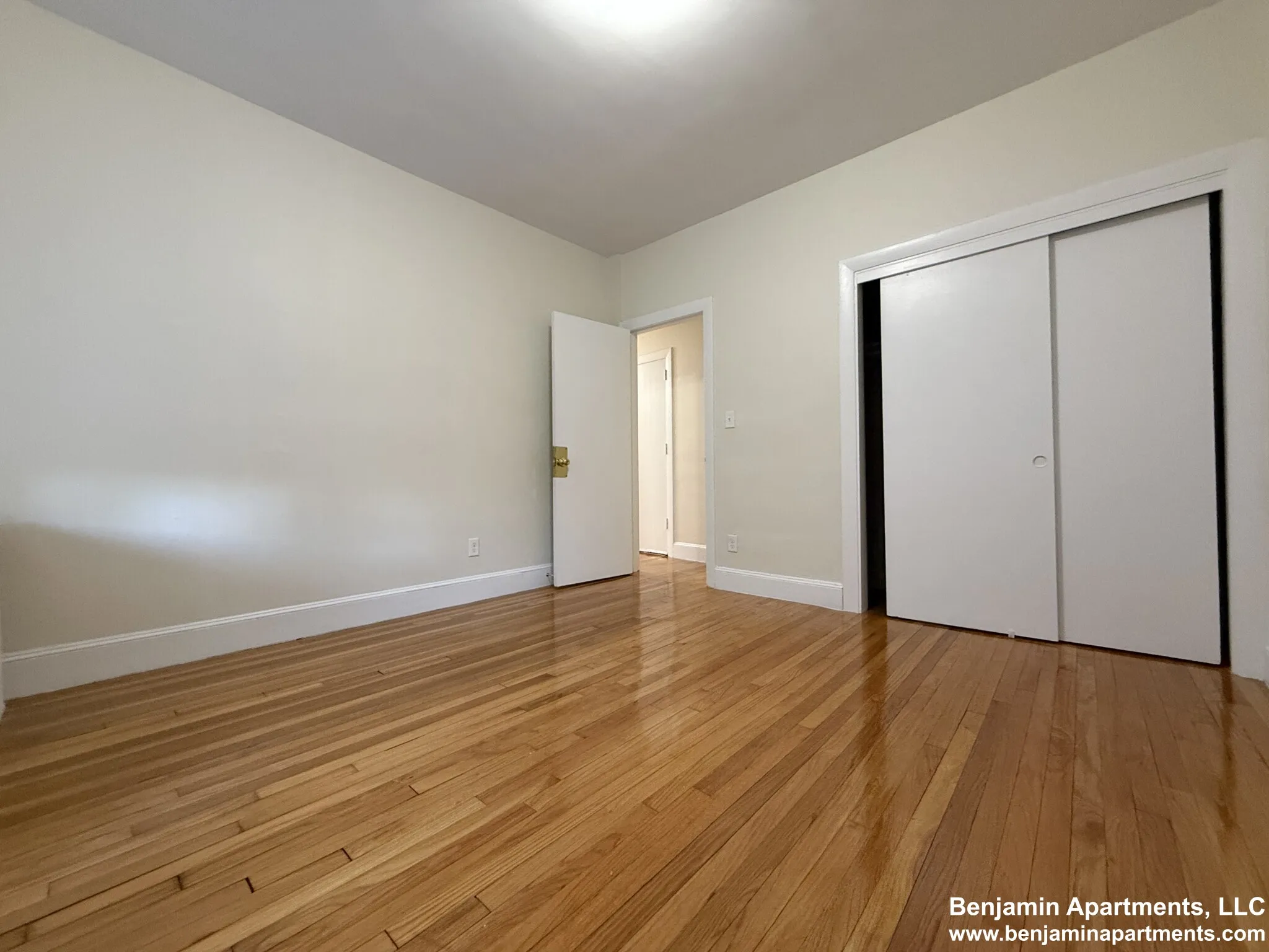 33 Lancaster Ter, Corey Hill