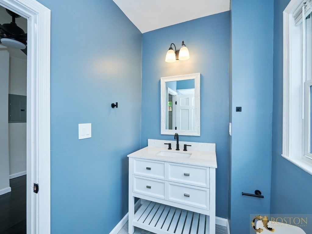 10 Percival St, Dorchester