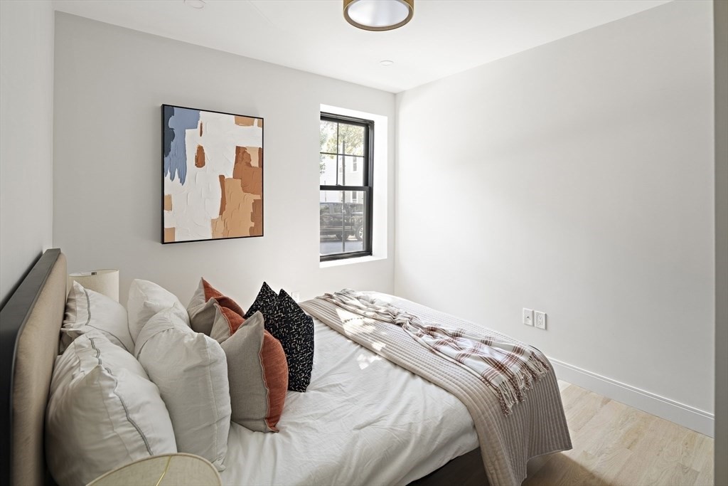 99 5th St, East Cambridge