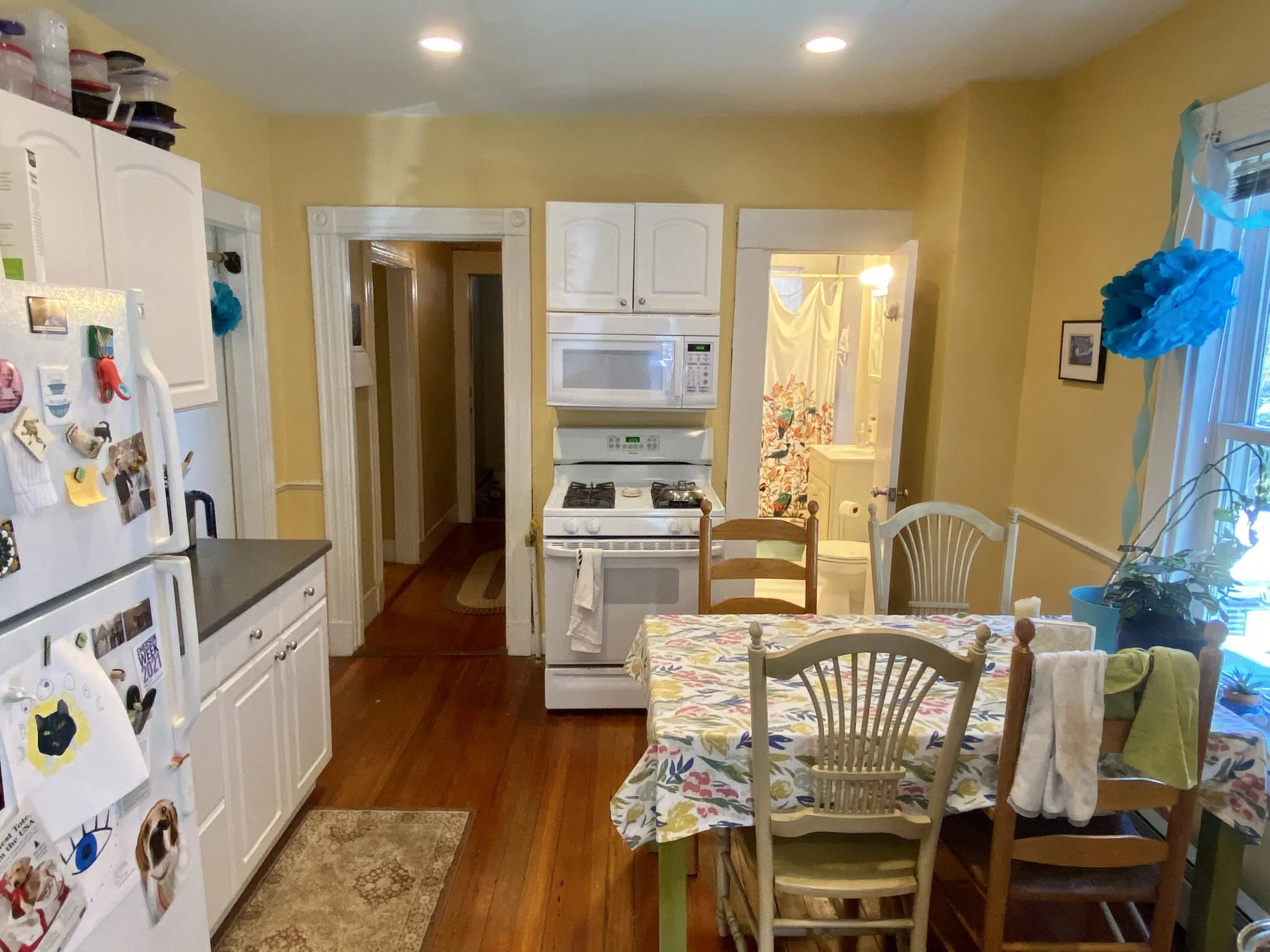 11 Clifton St, Powder House Square