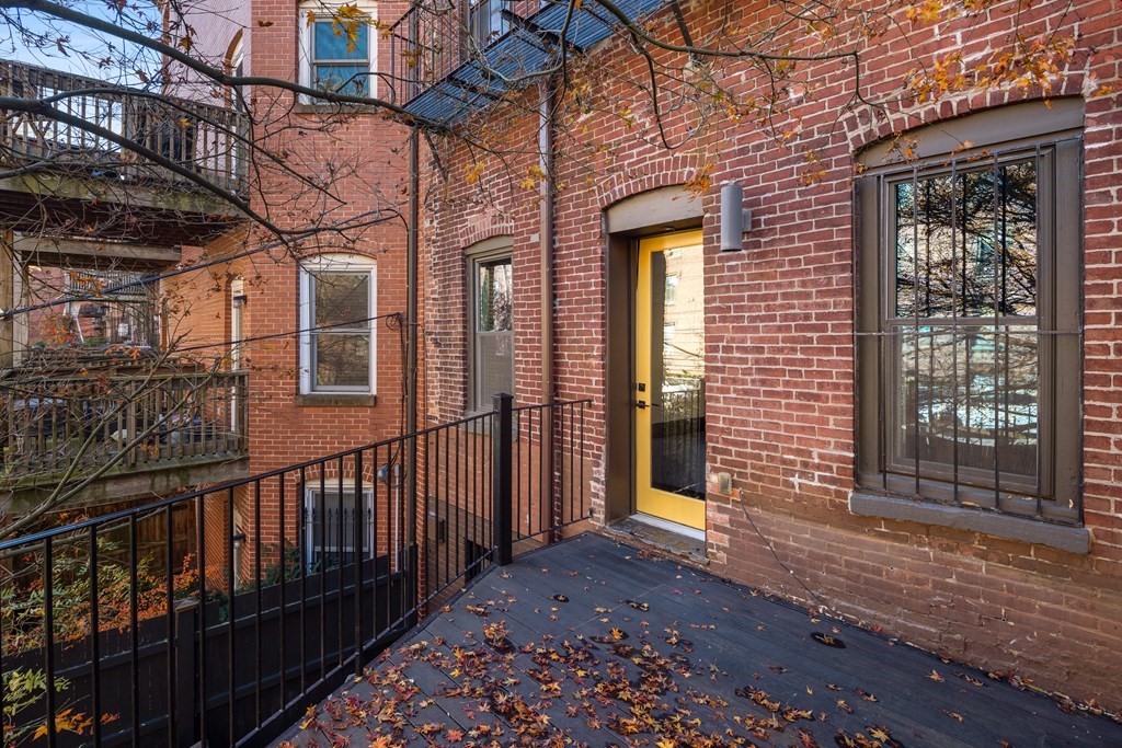 80 E Brookline, South End