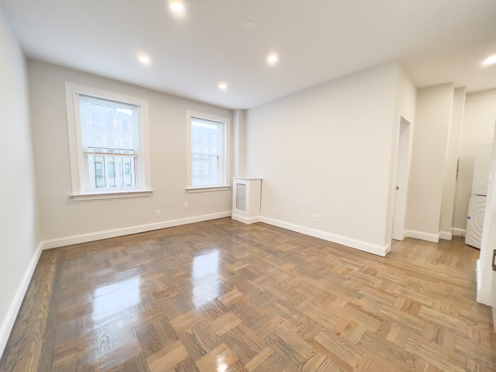 20 Queensberry St, Fenway