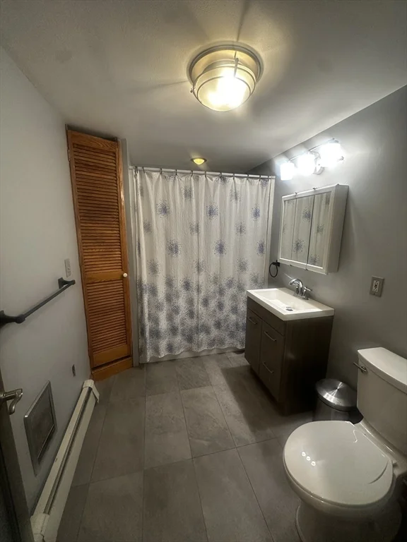 1034 N Main St, Randolph