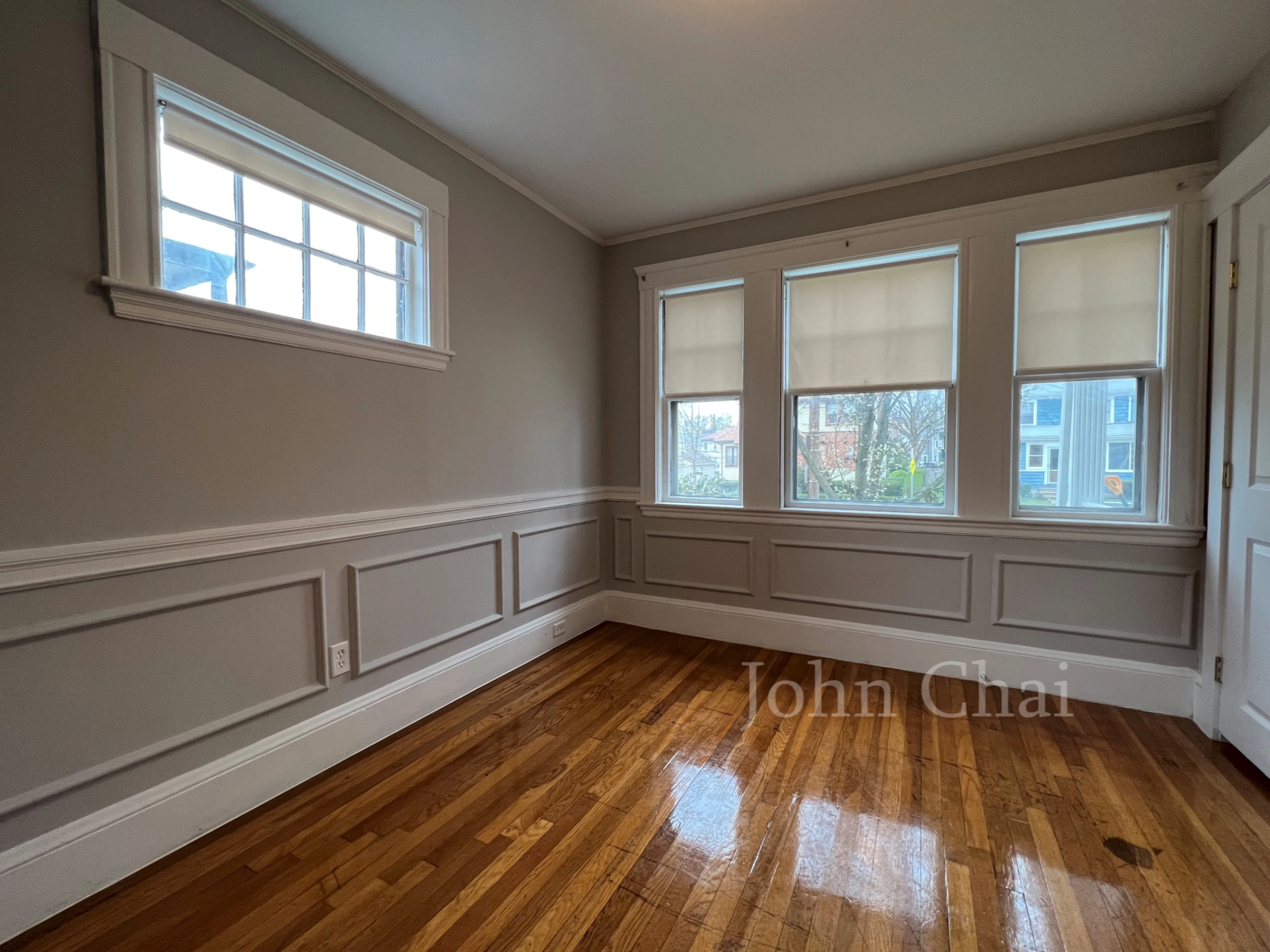 136 Arlington St, Oak Square