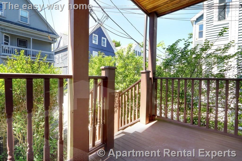 5 Stanford Ter, Porter Square