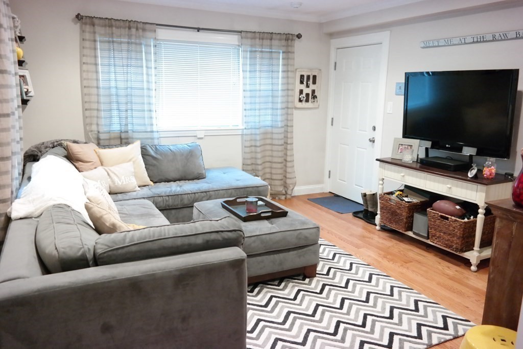 50 Chappie St, Charlestown