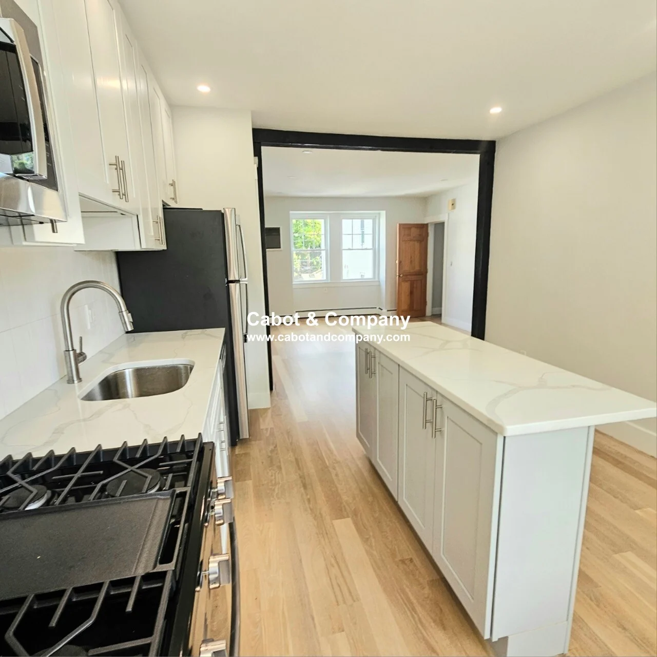 18 Roberts St, Brookline