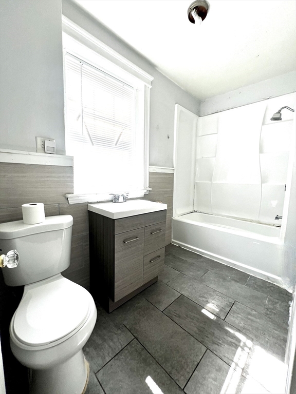 76 Babcock St, Coolidge Corner