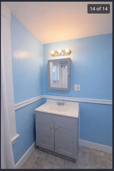 405 Lakeview Ave, Lowell