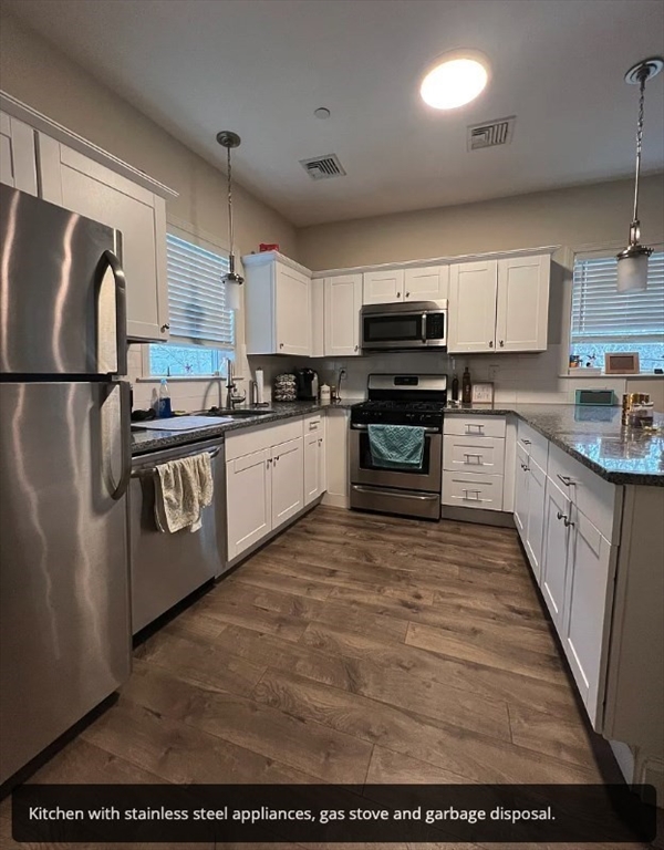 10 Elliott Pl, Peabody