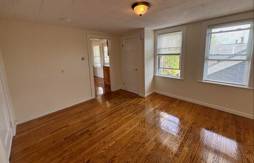 30 Hanson St, Ward Two