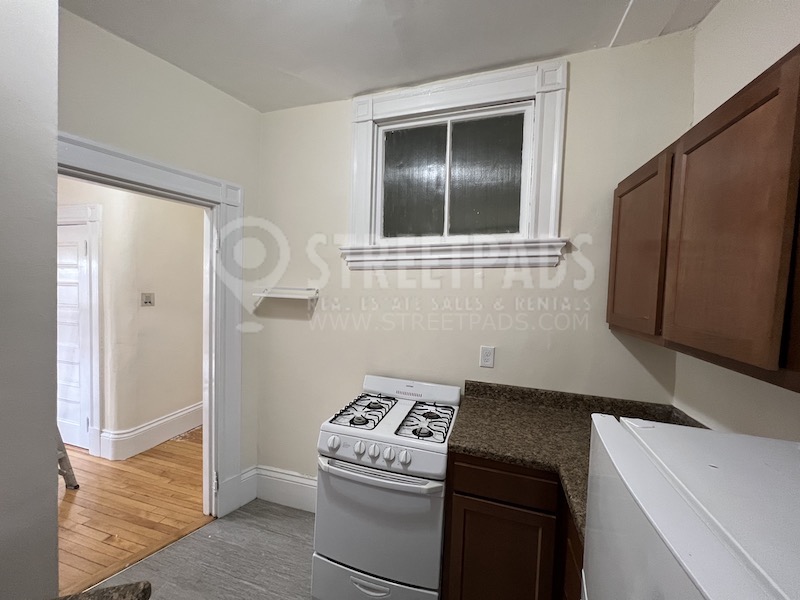 2 Ware St, Mid-Cambridge