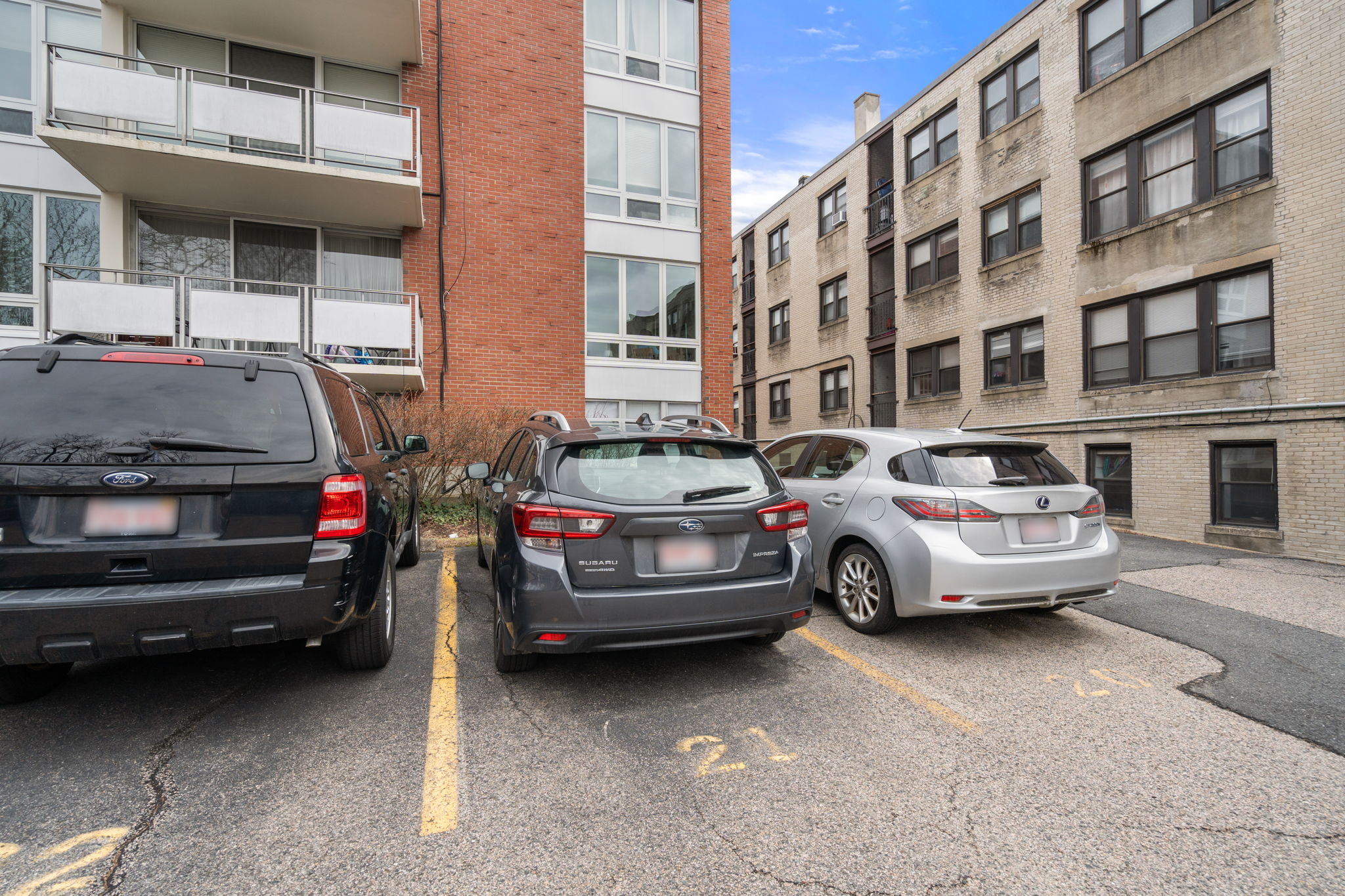 50 Park St, Brookline