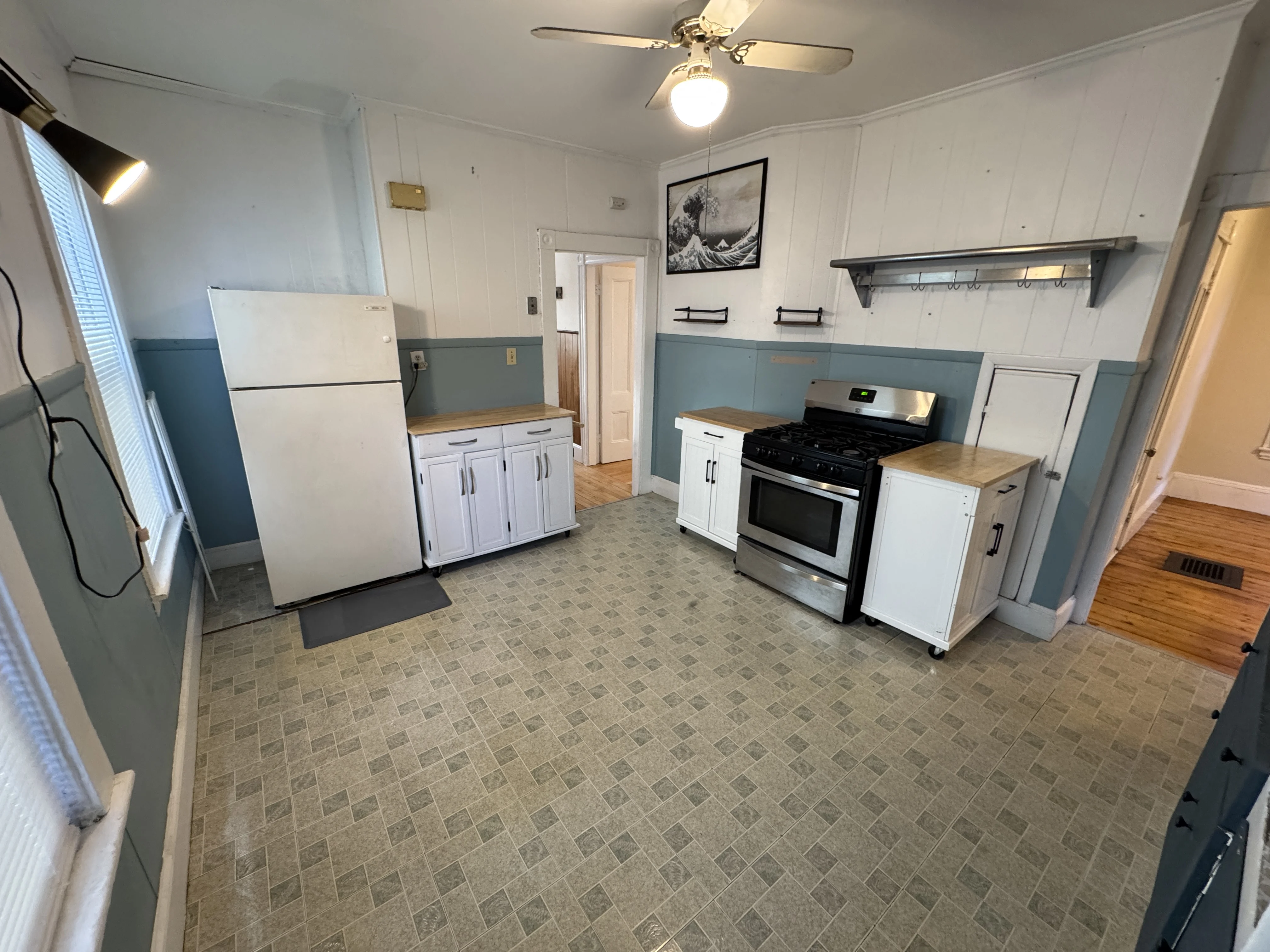 377 Highland Ave, Powder House Square