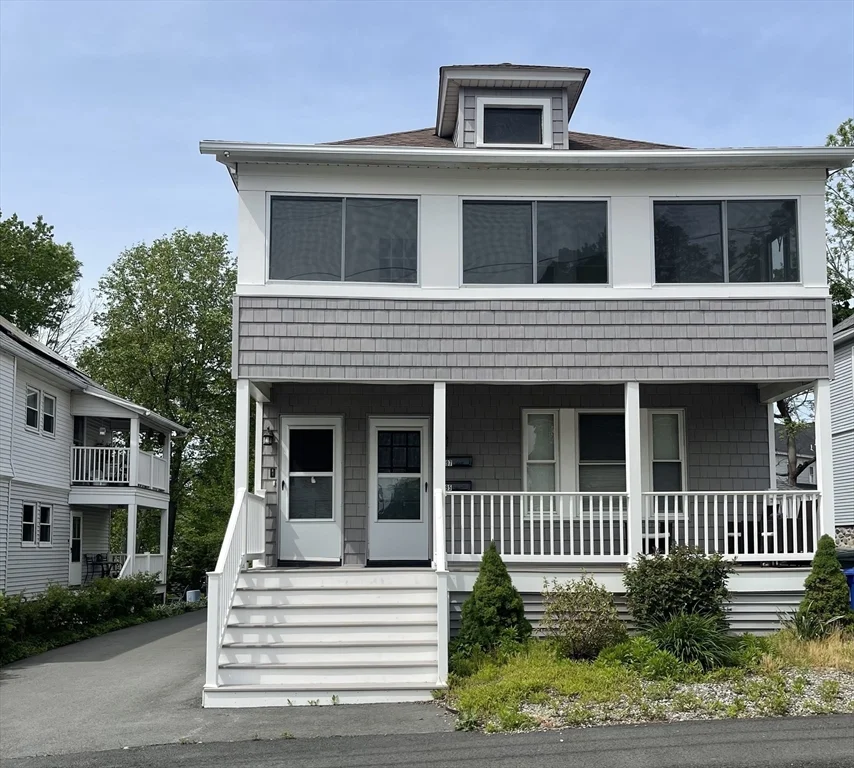 97 2nd St, North Andover