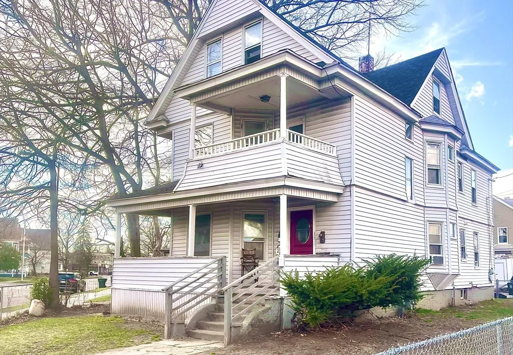 735 Belmont St, Springfield