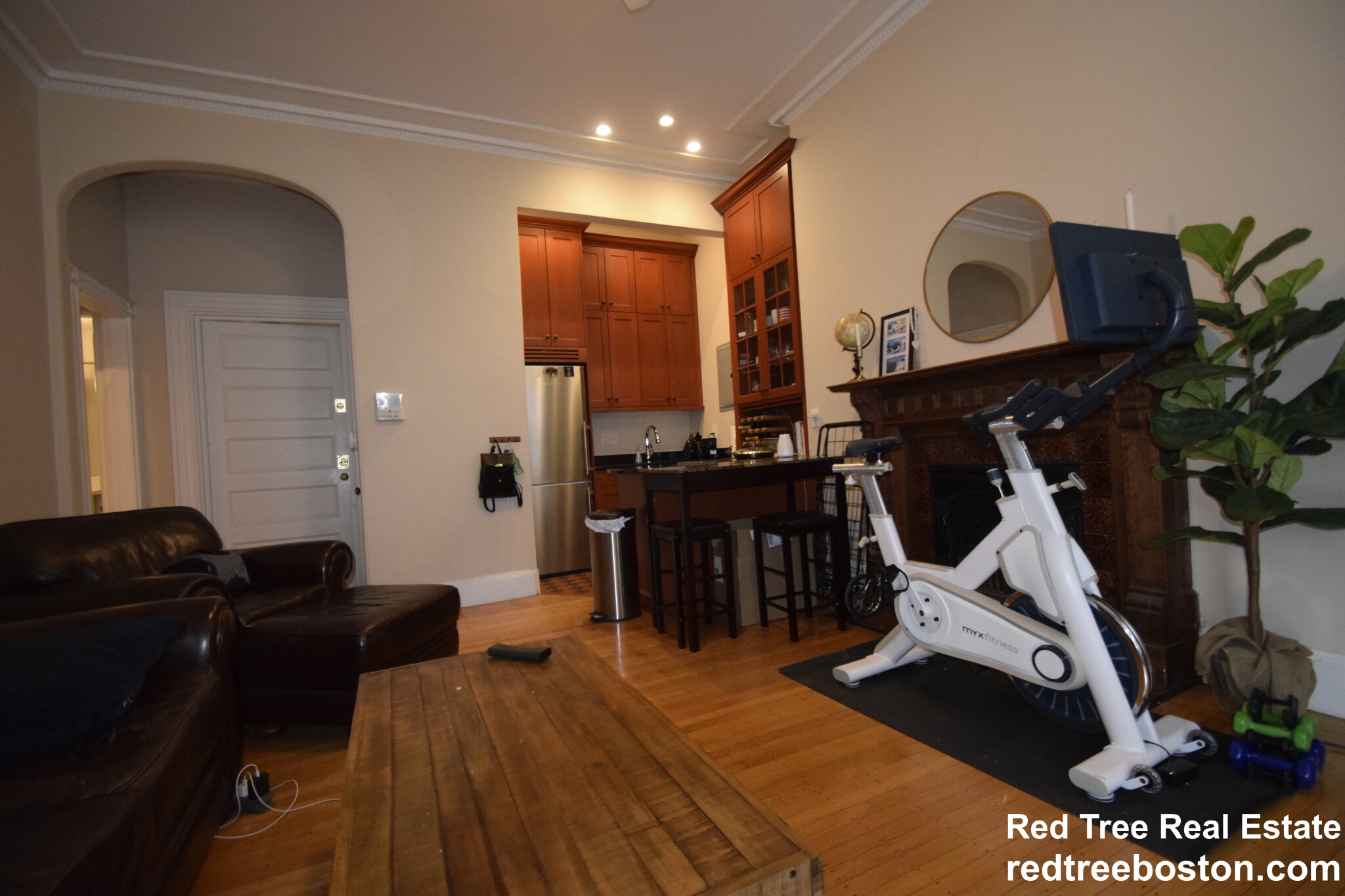 388 Marlborough St, Back Bay