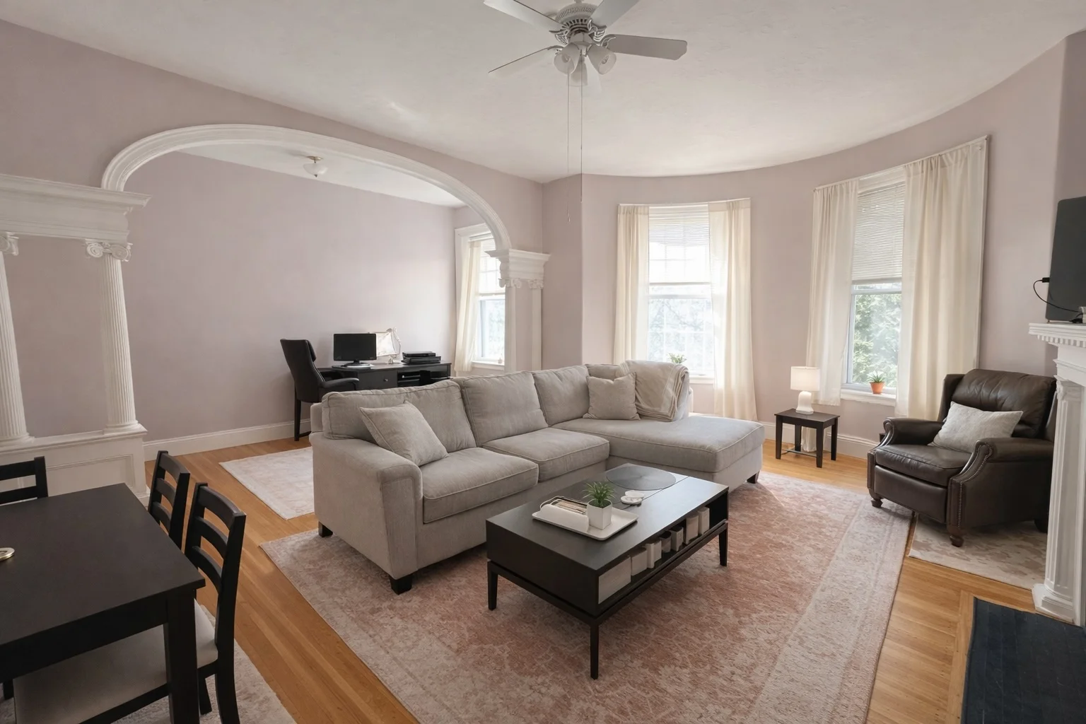 1722 Beacon St, Washington Square