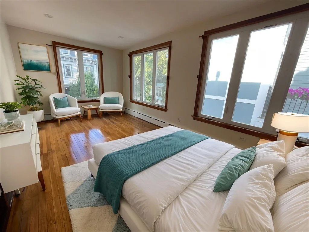 338 K St, South Boston