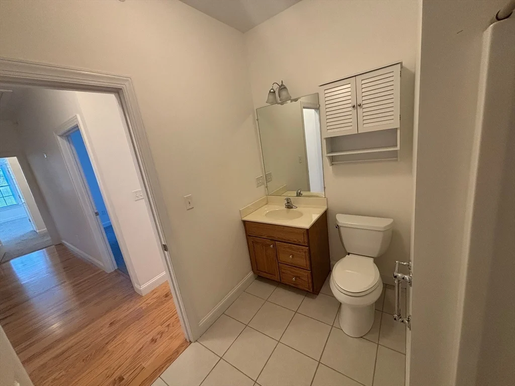 501 Autumn Ridge Dr, Ayer