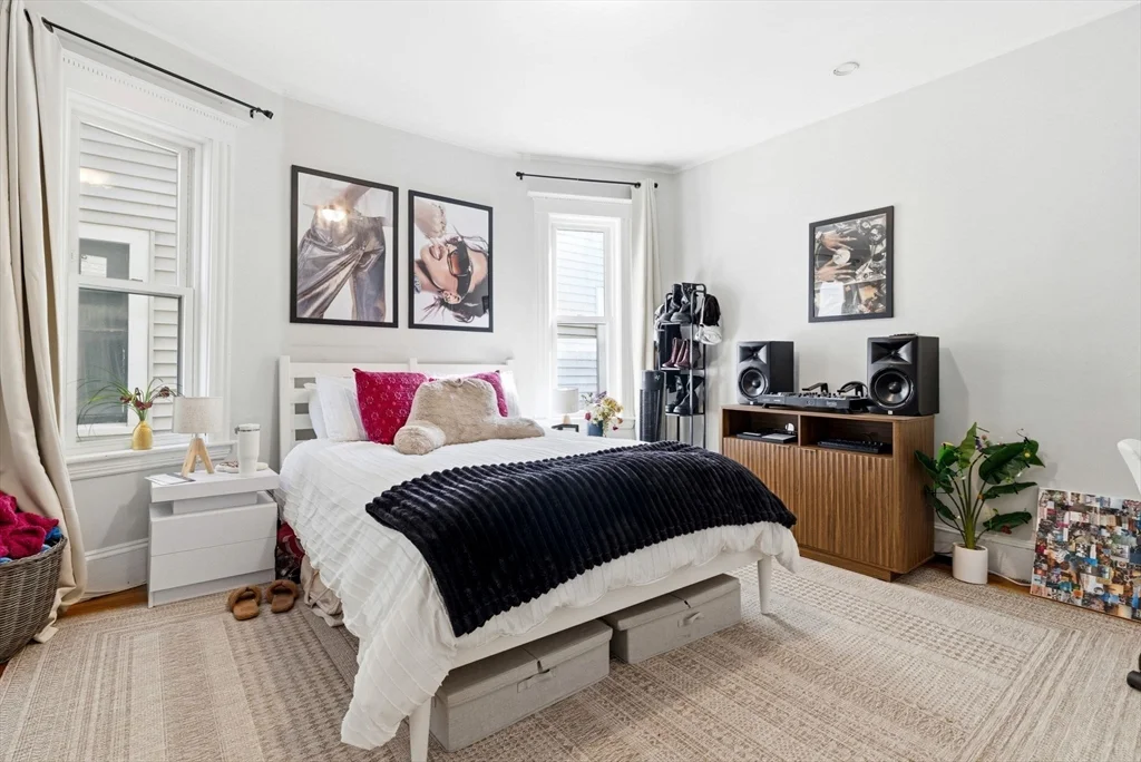 225 L St, South Boston