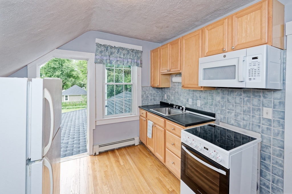 336 Bishop St, Framingham