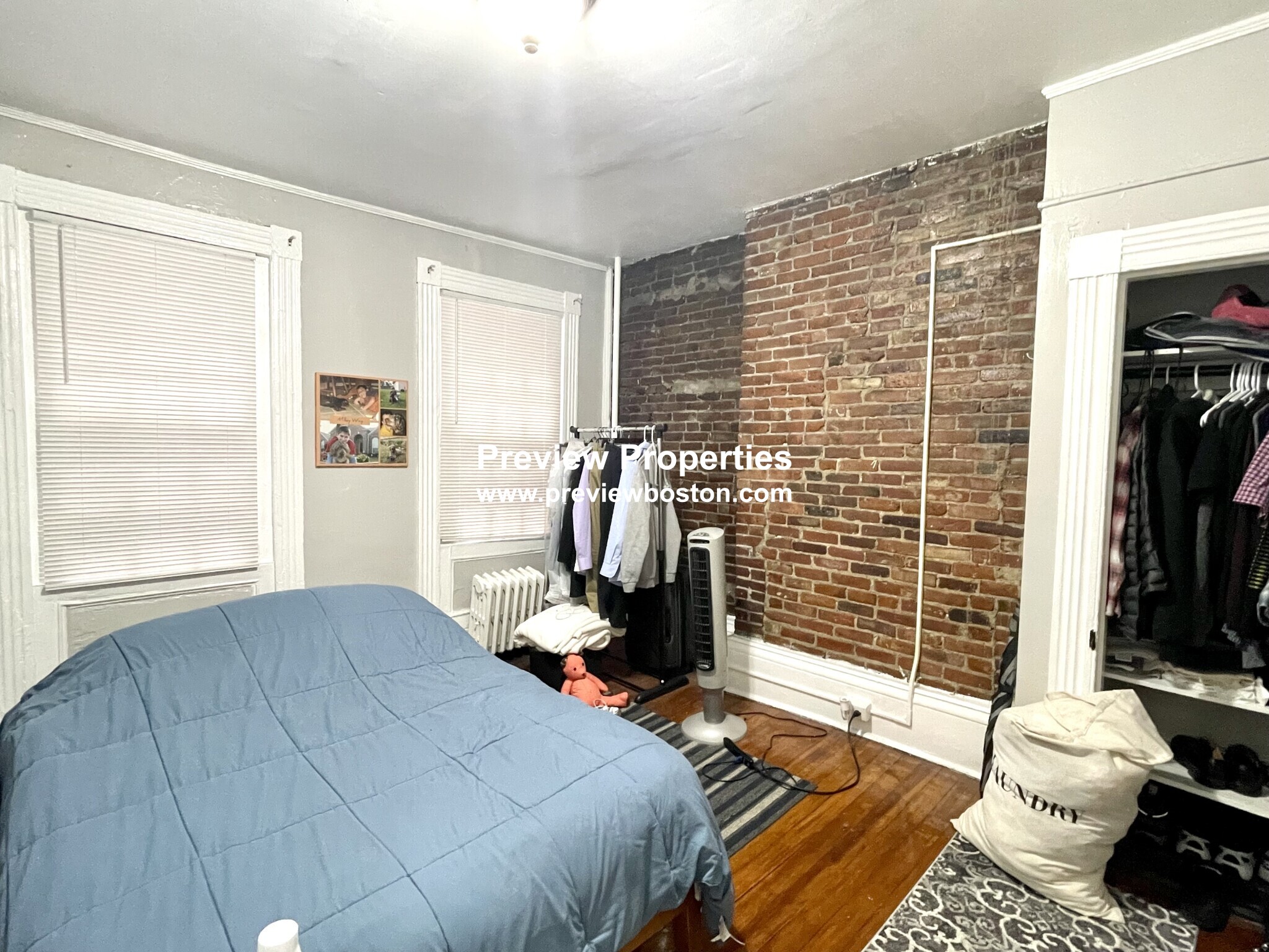 2 Champney Pl, Beacon Hill