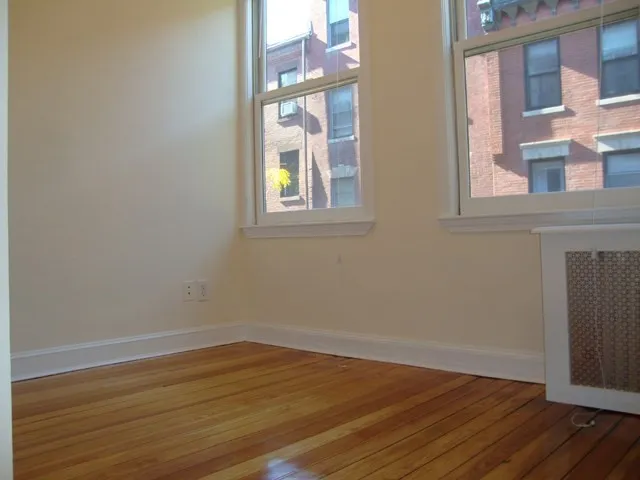 34 Grove, Beacon Hill