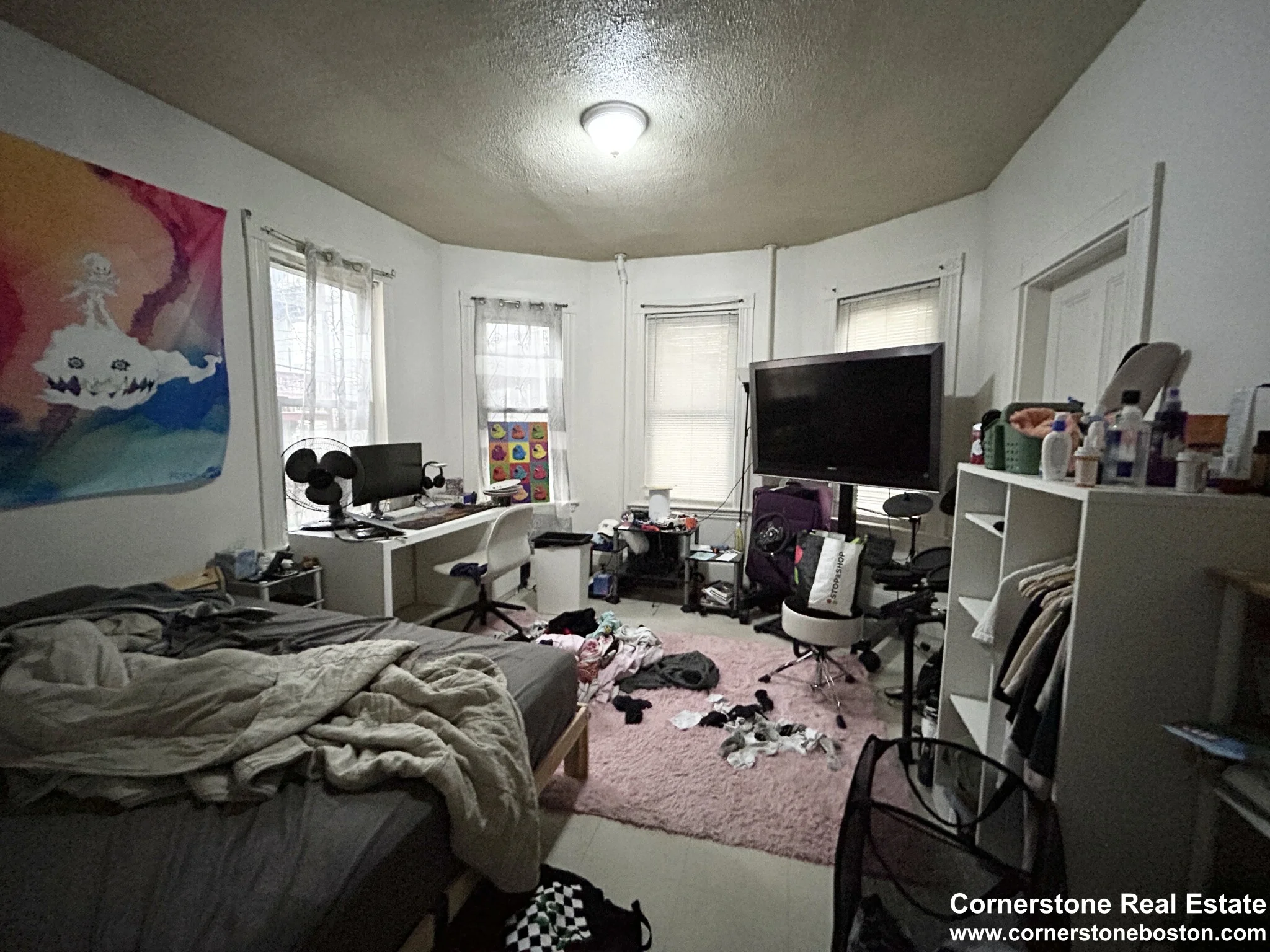 55 Hillside St, Mission Hill