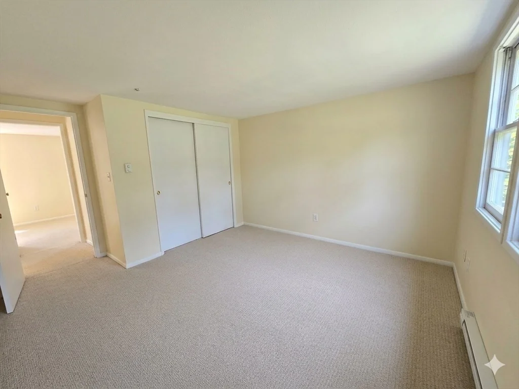 870 Haverhill St, Rowley