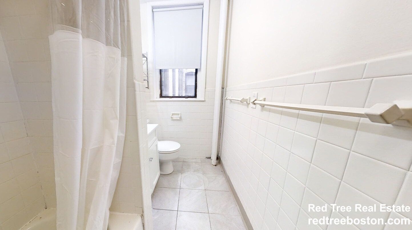 1131 Commonwealth Ave, Allston