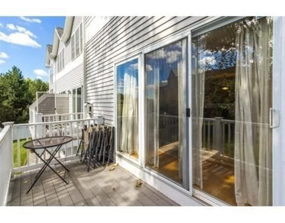 12 Ship Ave, Glenwood