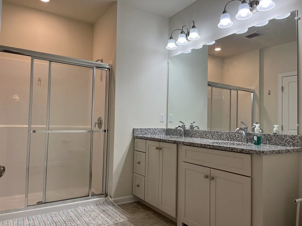 110 Trotter Rd, Weymouth