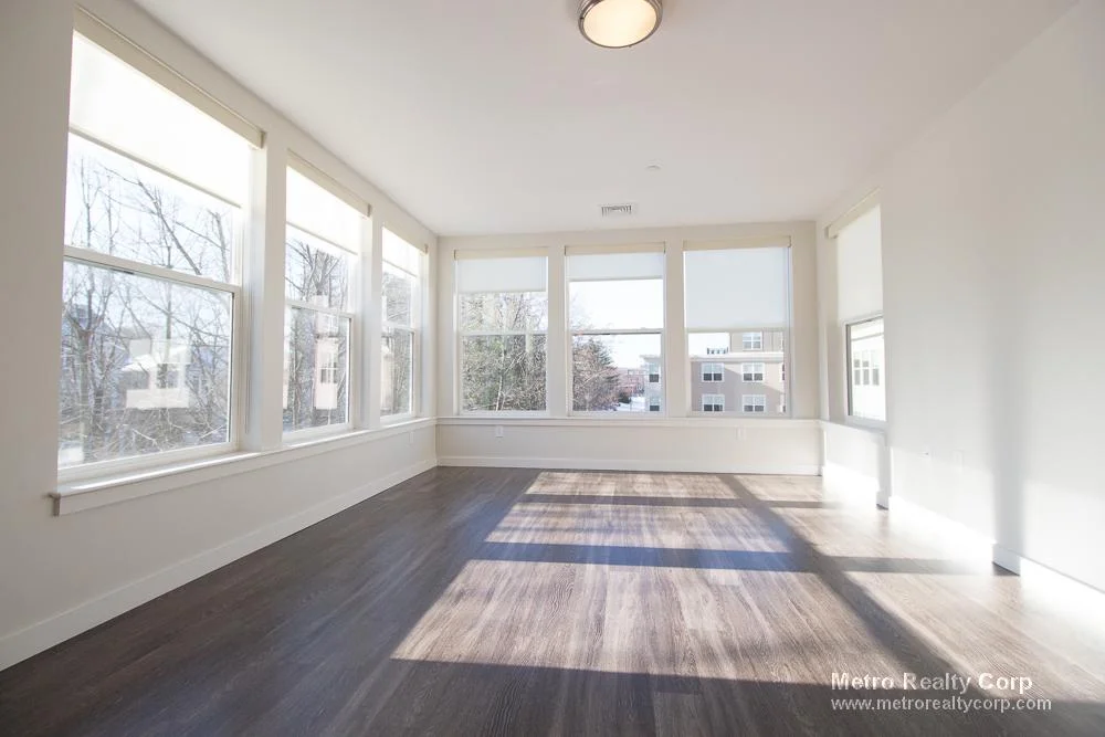 1 Whittemore Ave, North Cambridge