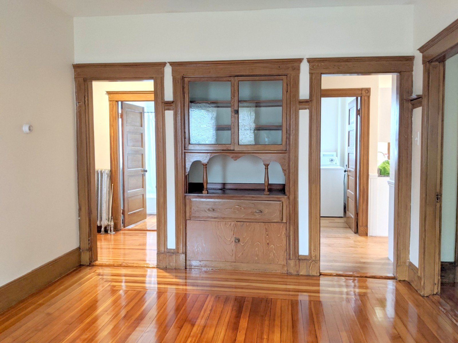 9 Belknap St, West Somerville