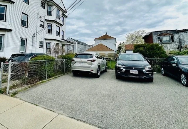 60 Murray St, Fall River