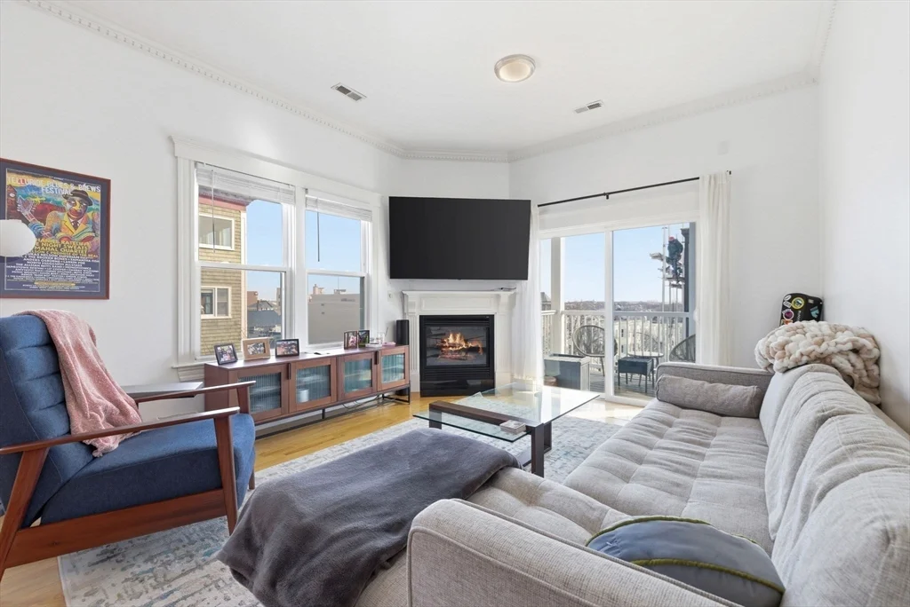 88 G St, South Boston
