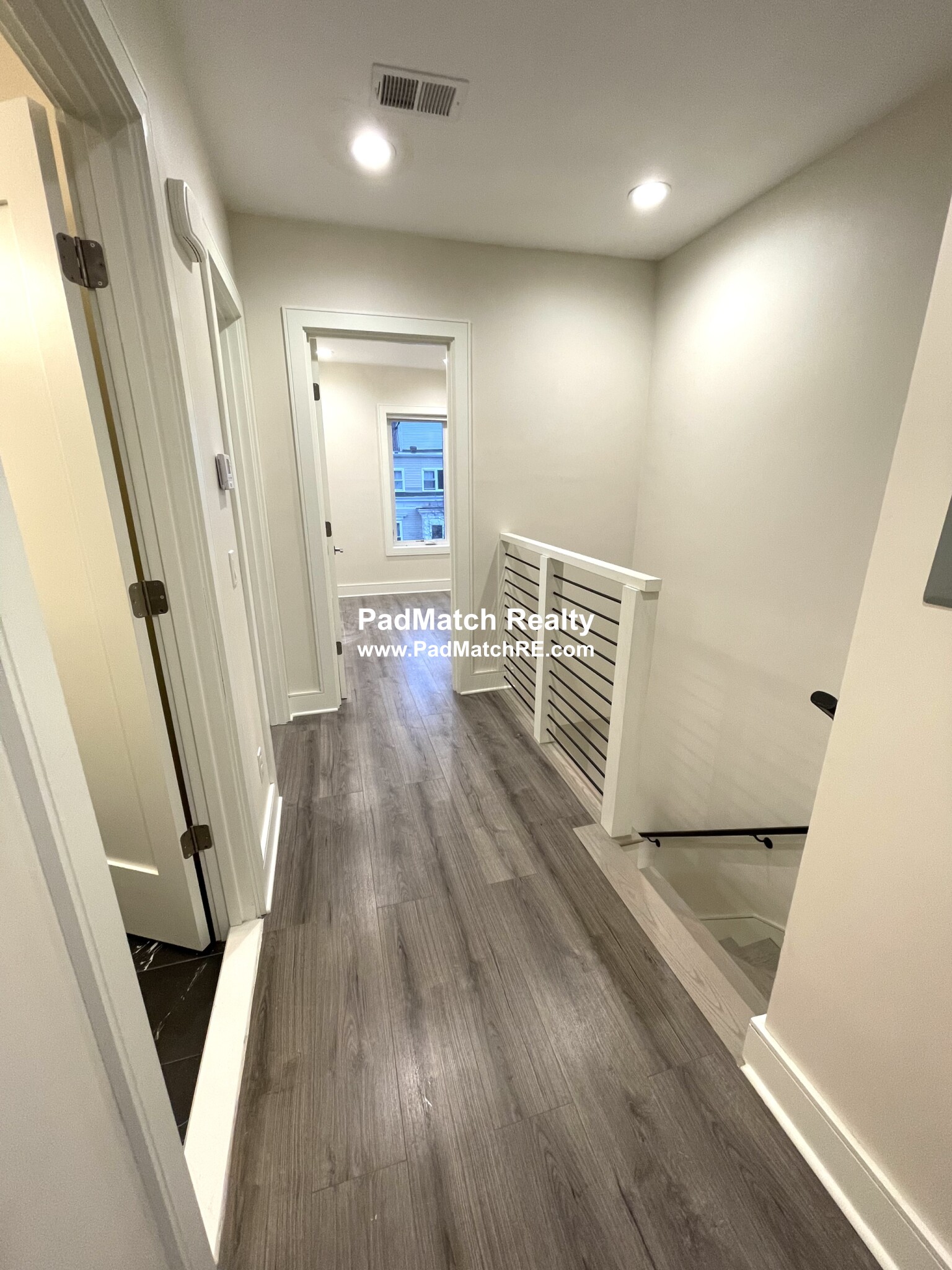 64 Chelsea St, East Boston