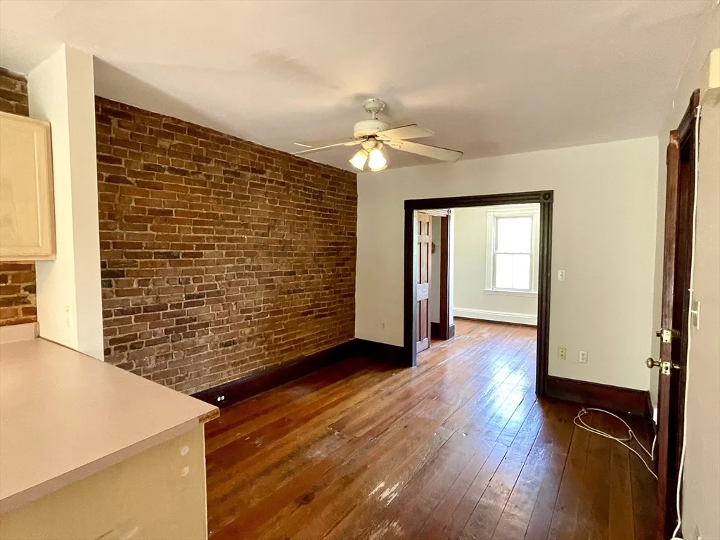 6 Mead St, Allston