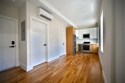 18 Winchester St, Back Bay