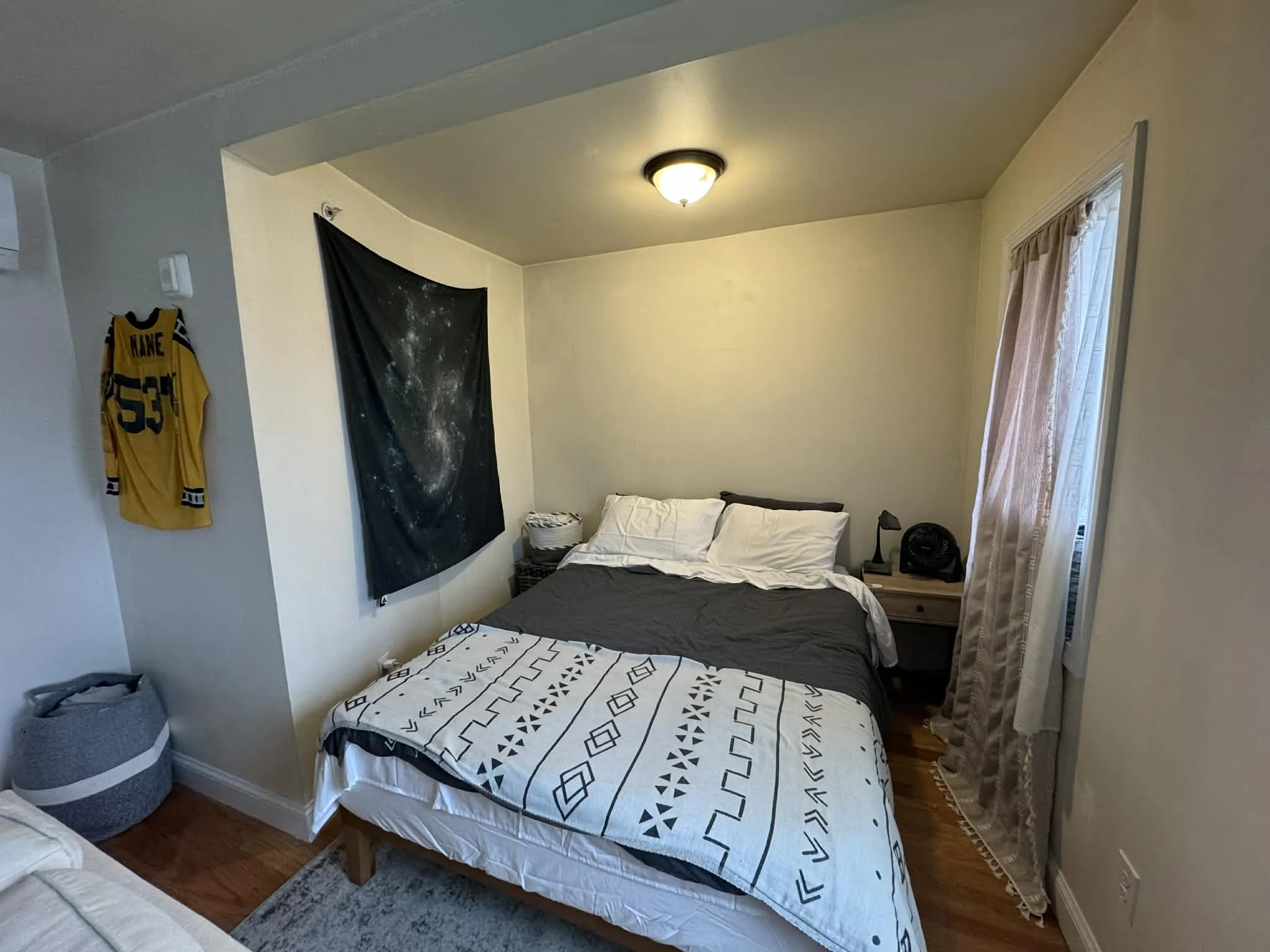 83 Bolton St, South Boston