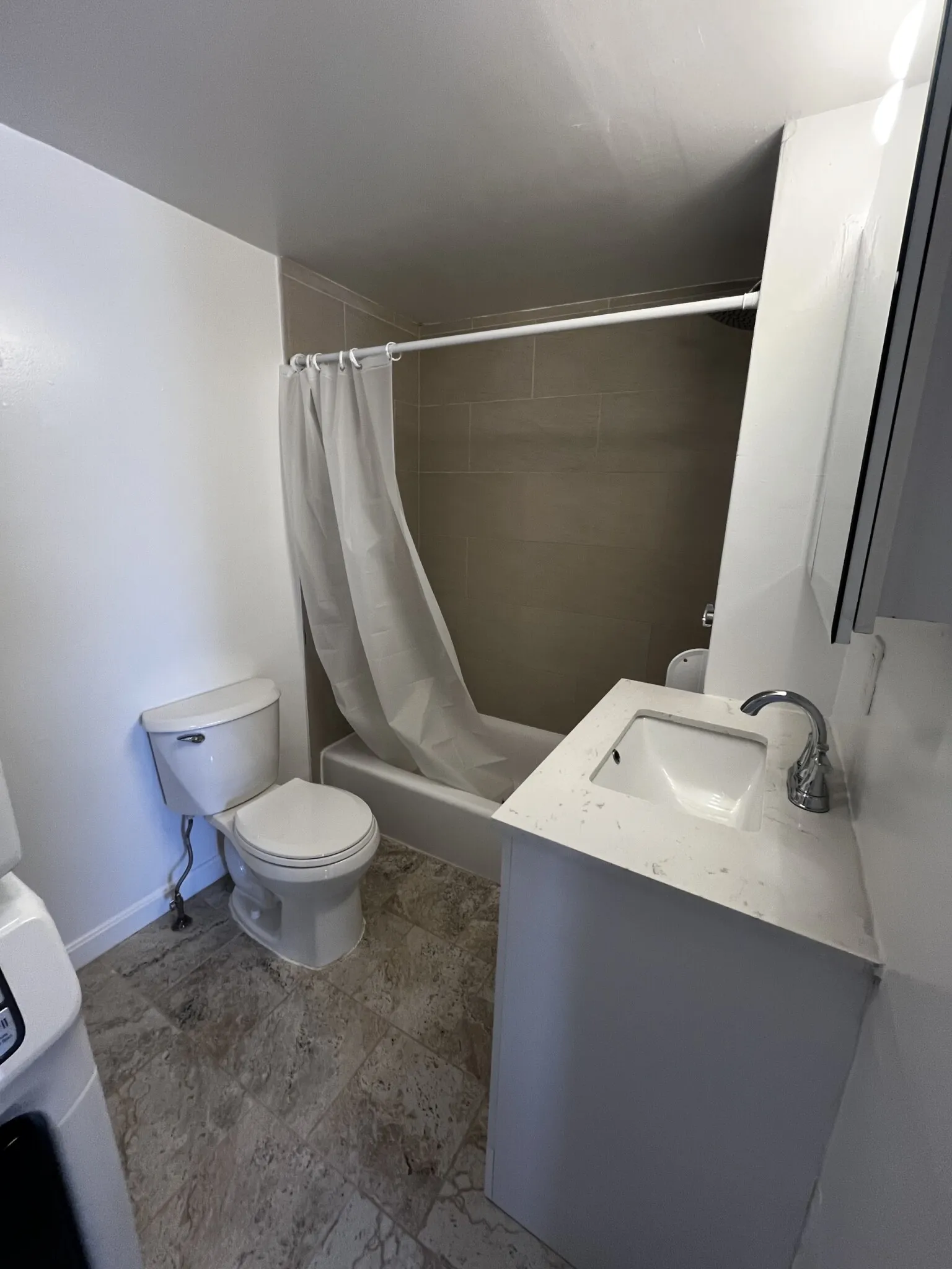 38 Forest St, Roxbury