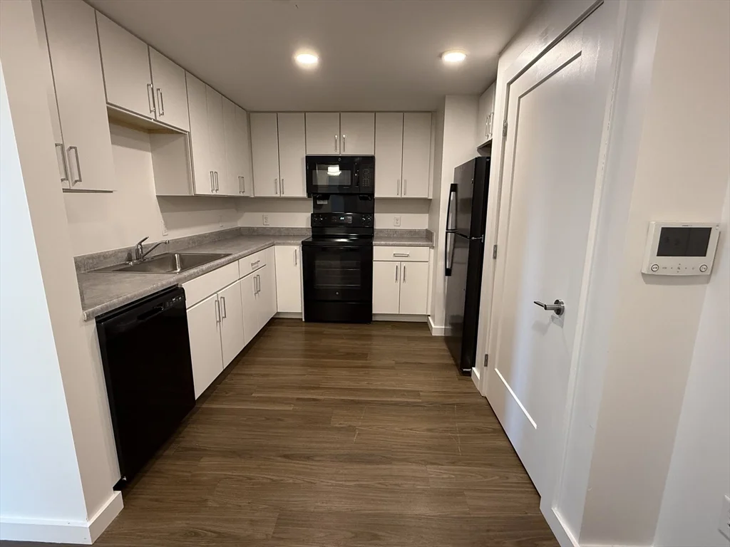 466 River St, Mattapan