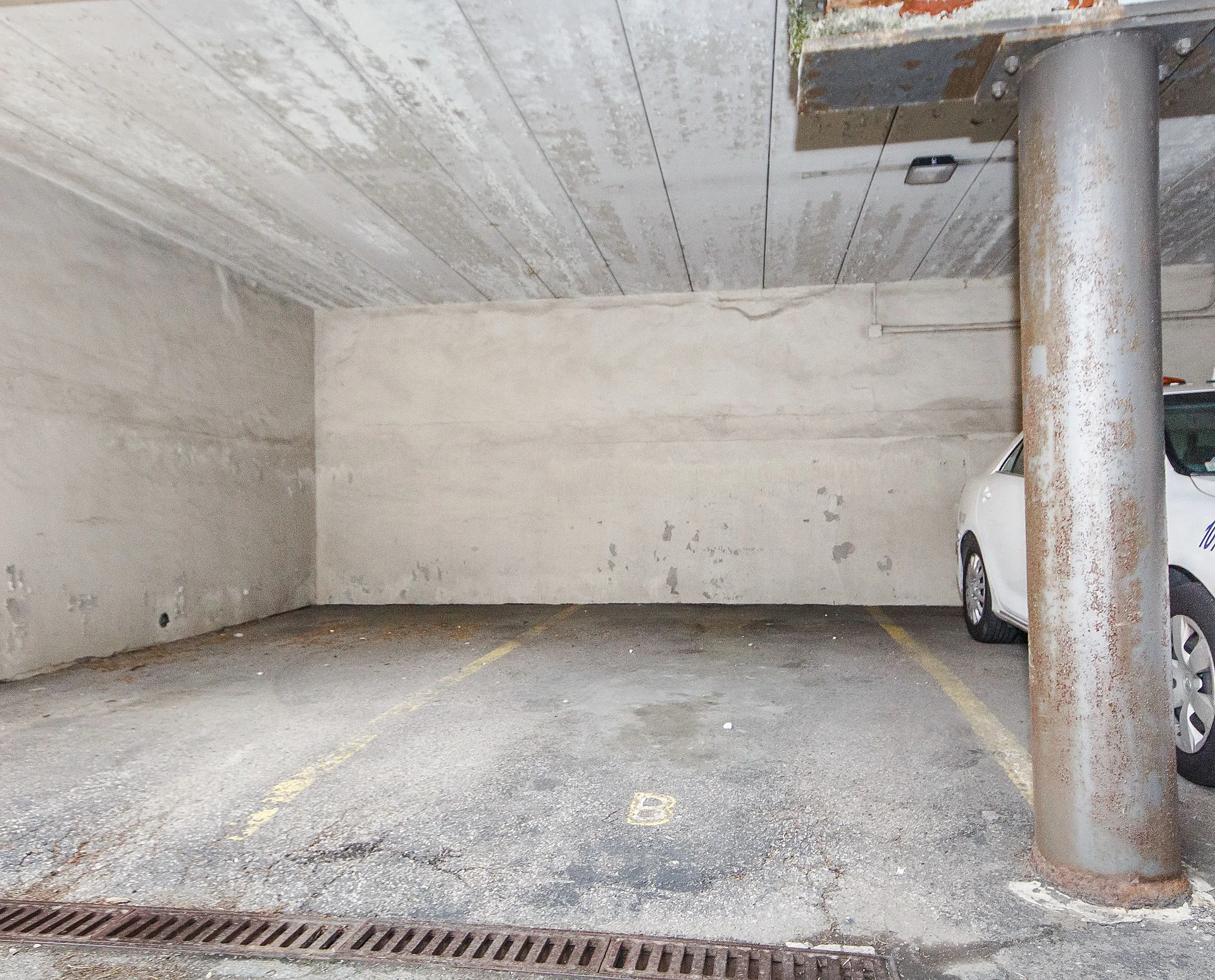 31 Harris St, Coolidge Corner